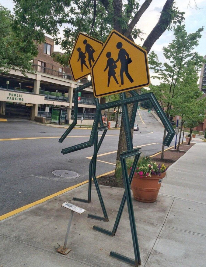 PUBLIC PARKING