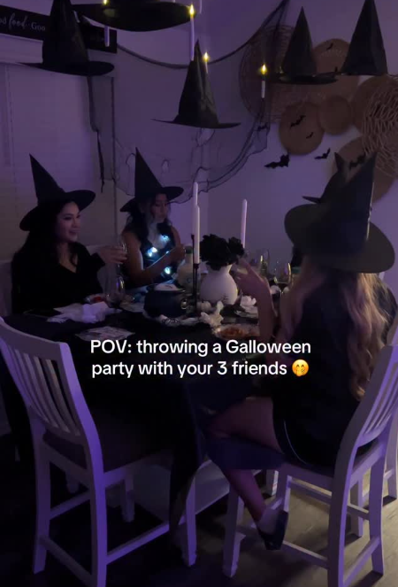 s food Goo POV: throwing a Galloween party with your 3 friends