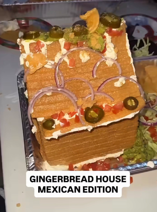 GINGERBREAD HOUSE MEXICAN EDITION