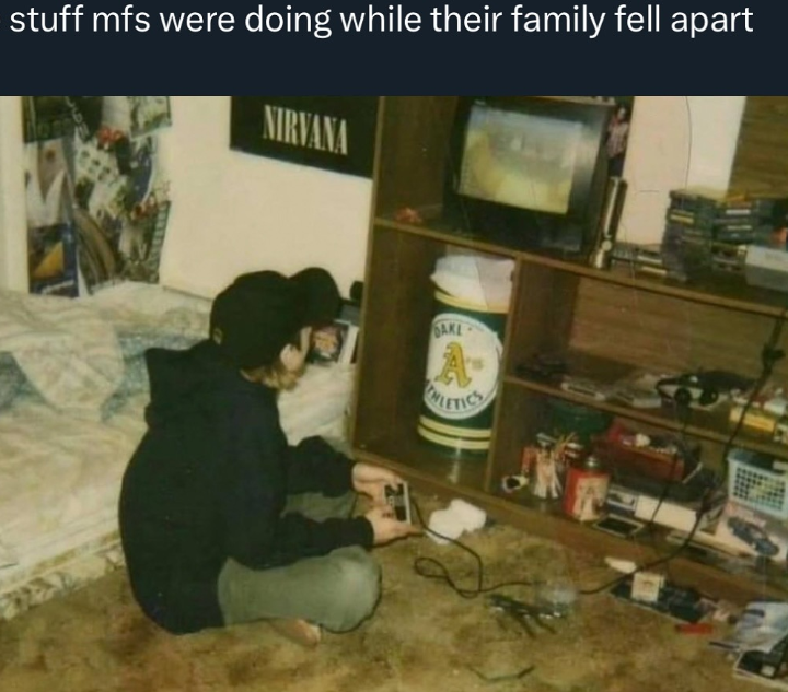 stuff mfs were doing while their family fell apart NIRVANA DAKL A- NLETICS