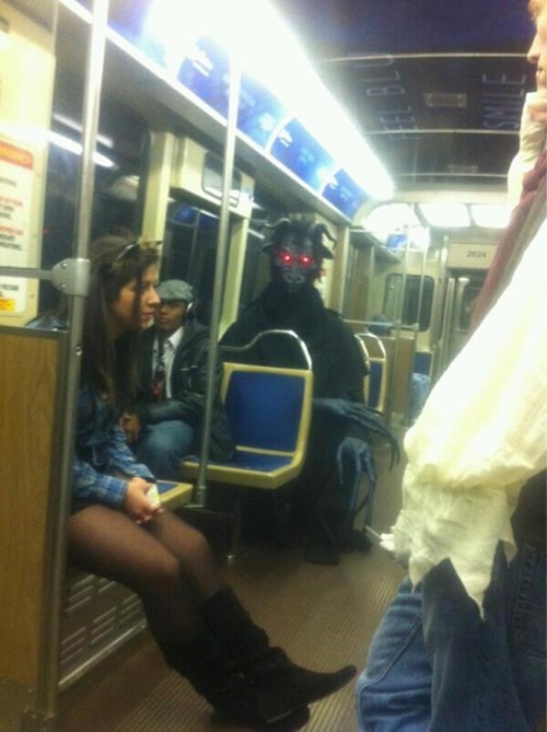 Zuul,costume,Subway