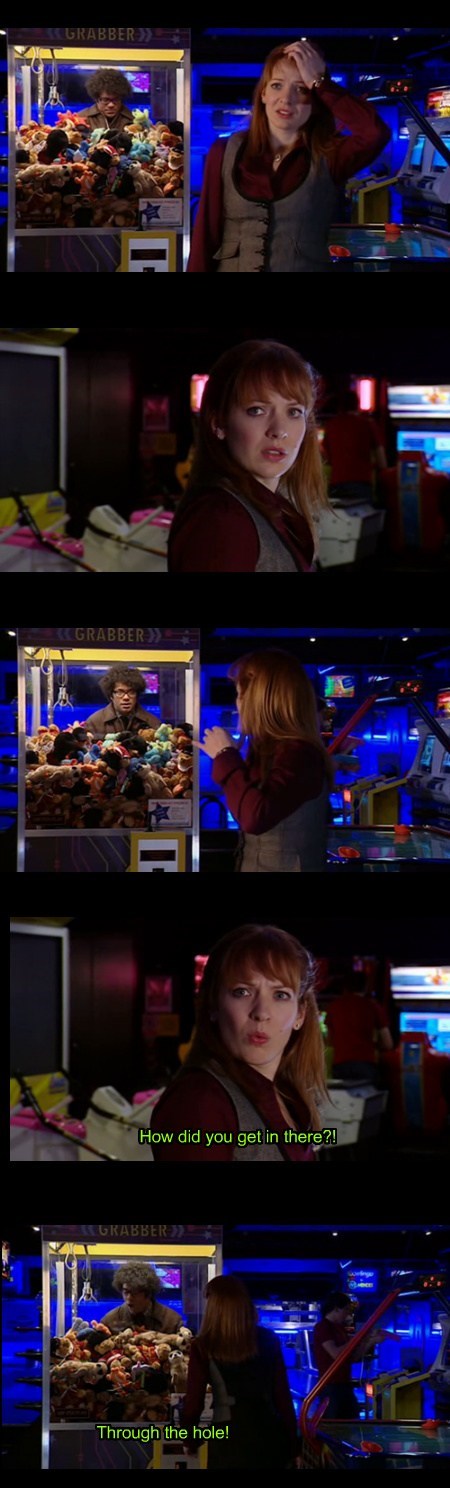 machines,claw game,the IT crowd,funny