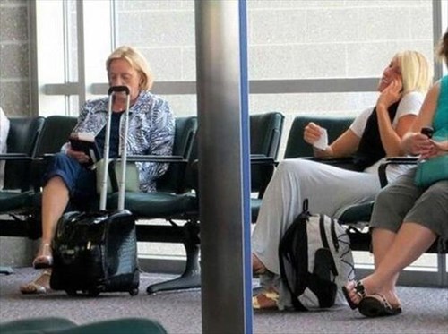 airports,mustaches,luggage,photobomb