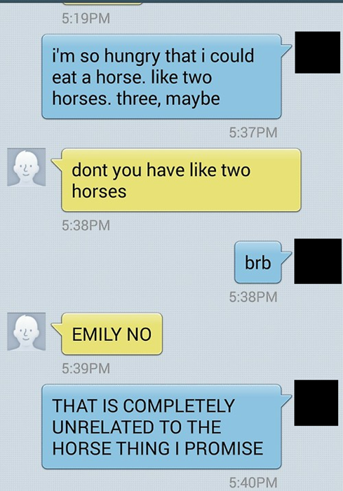 hungry,texting,horse,failbook,AutocoWrecks