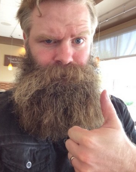 A stranger texting this guy and his beard gets the best responses. 