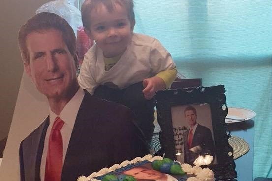 Toddler loves a personal injury lawyer so much he got a birthday party based on the guy. 