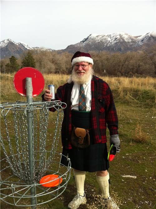 Scottish Santa Playing Disc Golf Drunk