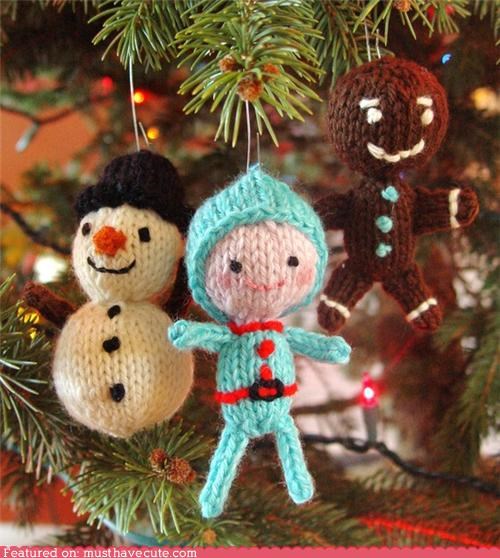 Tiny Knitted Christmas Doll Patterns