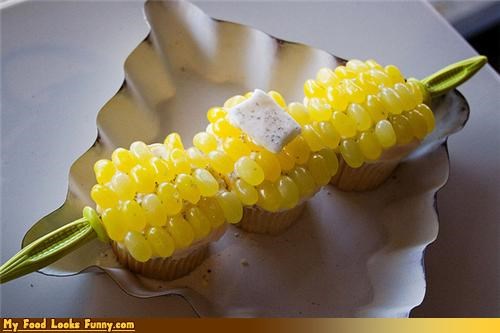Funny Food Photos - Corn on the Cob Cupcakes