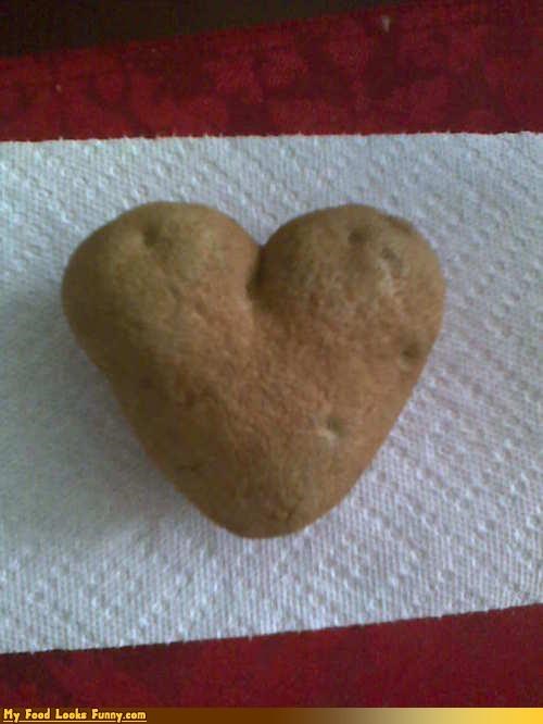 Funny Food Photos - Heart Shaped Potato