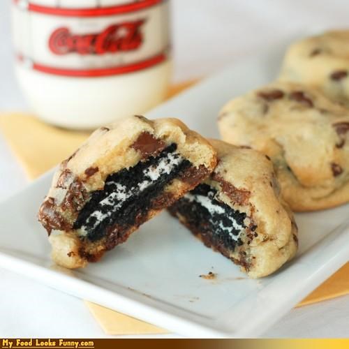 Funny Food Photos - Oreos Baked in Chocolate Chip Cookies