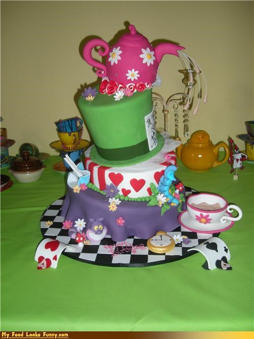Epicute: Alice in Wonderland Tea Party Cake