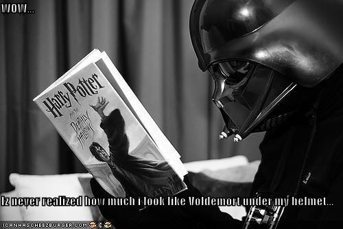 WOW...  Iz never realized how much i look like Voldemort under my helmet...