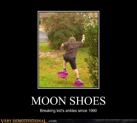 MOON SHOES