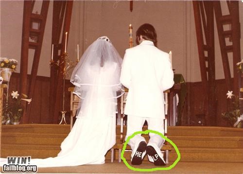 Wedding Shoe Message WIN