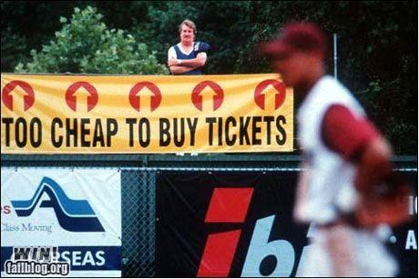 Outfield Banner WIN