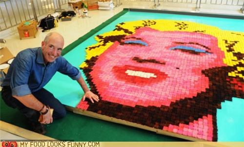 Marilyn, Toasted