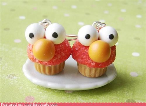 Elmo Cupcake Earrings
