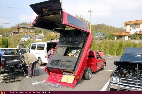 No One Expects the Spanish Soundsystem!