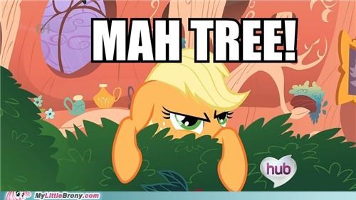 Applejack and ...Tree?