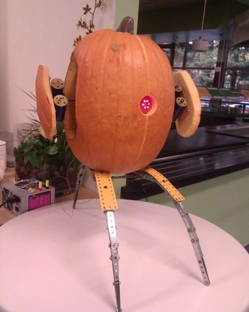 Portal Turret Pumpkin of the Day