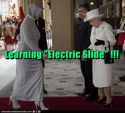 Learning "Electric Slide" !!!
