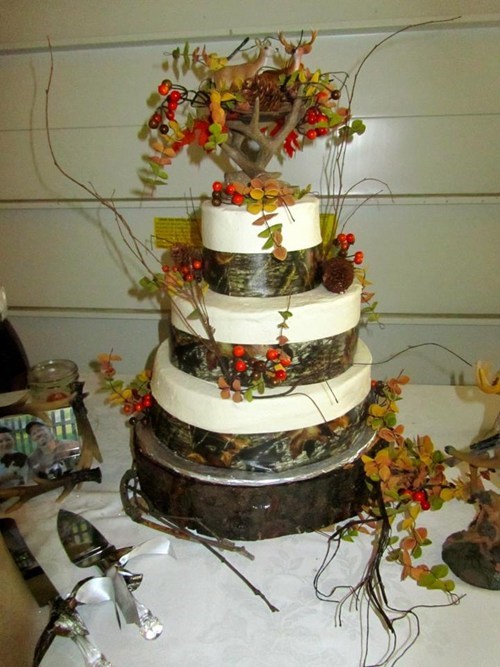 Camo Bonanza: Antler Cake Edition!