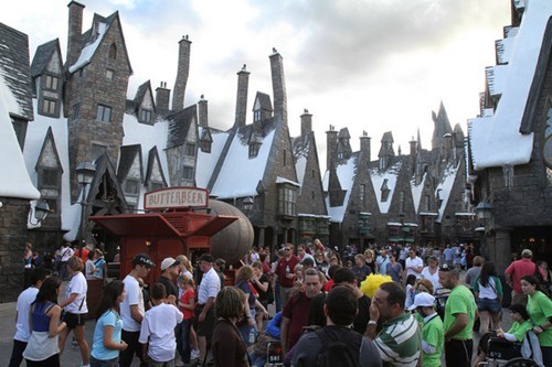 Wizarding World of Harry Potter Goes Hollywood of the Day