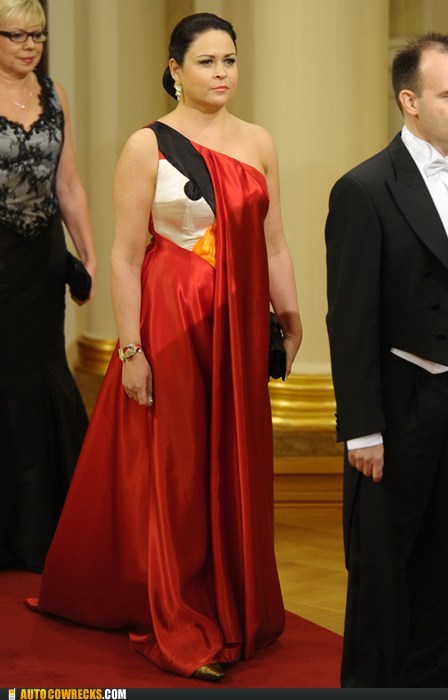 Angry Birds Dress Brings Down the House