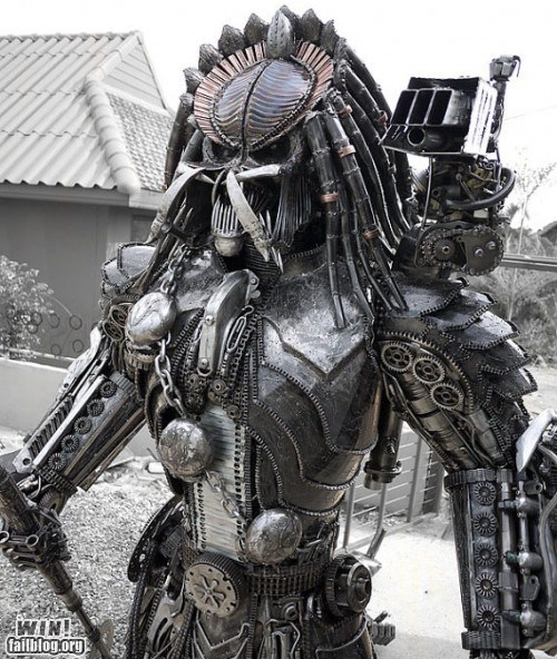 Predator Sculpture WIN