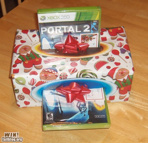Portal 2 Christmas Present WIN