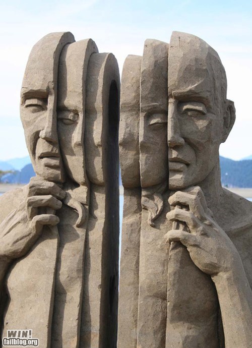 WIN!: Sand Sculpture WIN