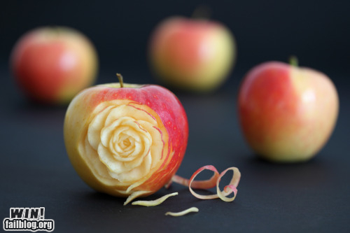 Apple Carving WIN