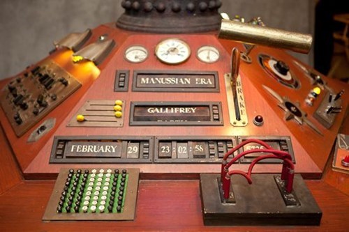 Refurbished TARDIS Console of the Day
