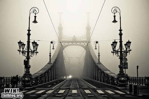 Budapest Bridge WIN
