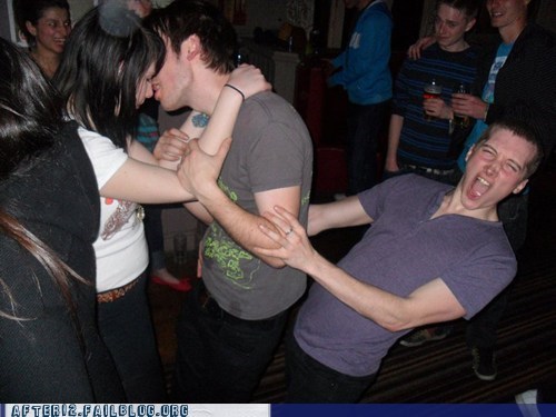 The Guy on the Right Must Be Special Forces