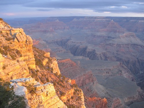 Sunrise at the Grand Canyon, Arizona