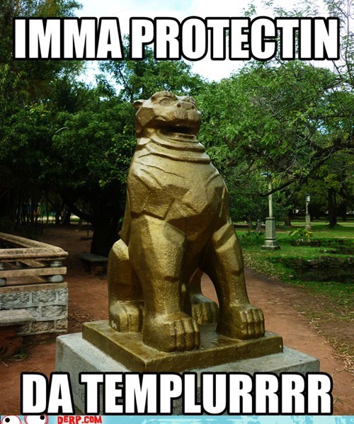 Urrrm a Scurrry Statue