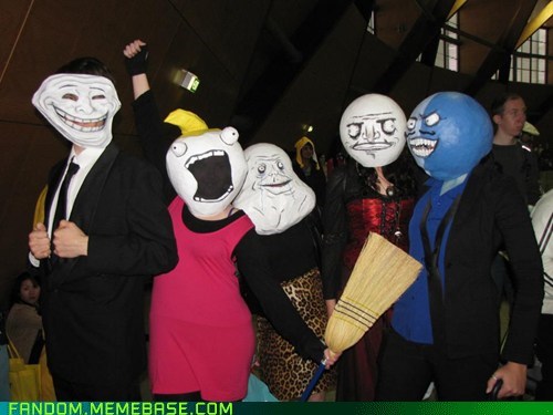 Cosplay ALL the Memes