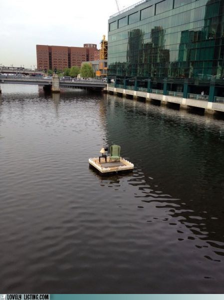 Urban Getaway Raft