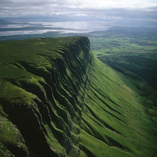 Destination WIN!: The Slopes at Ben Bulben, Ireland: Very Alive