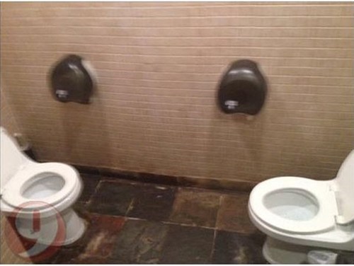Uncomfortable Bathroom Experience FAIL