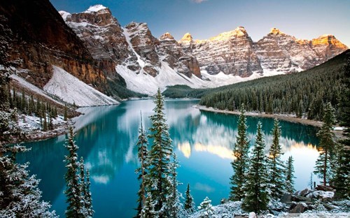 Moraine Lake, Alberta