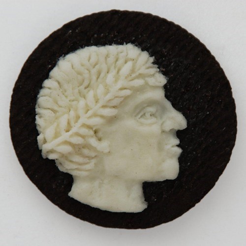 Om Nom Nom of the Day: Once an Oreo, Now a Cameo