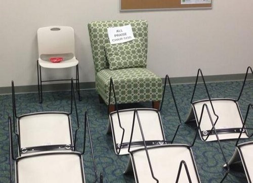 KNEEL BEFORE CHAIR