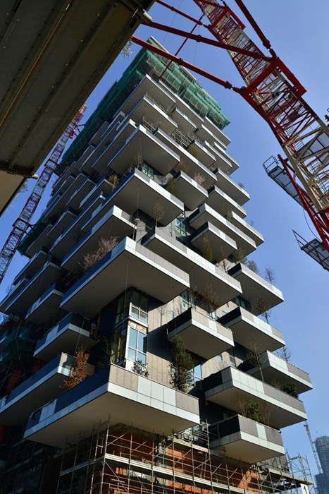 Construction Begins on Milan's Vertical Gardens
