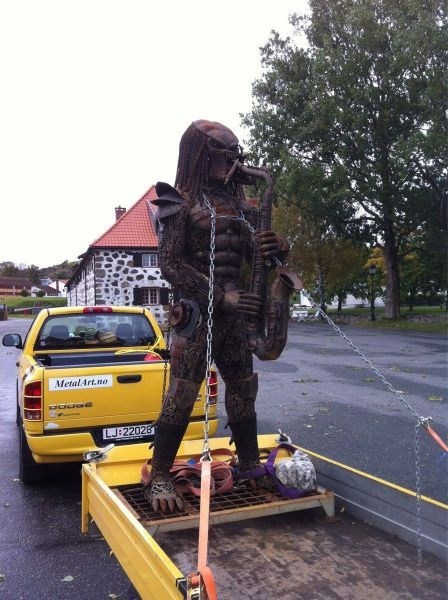 Just a Sax Predator Going Door to Door