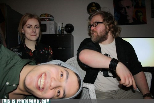 Photobomb Level: Perpendicular