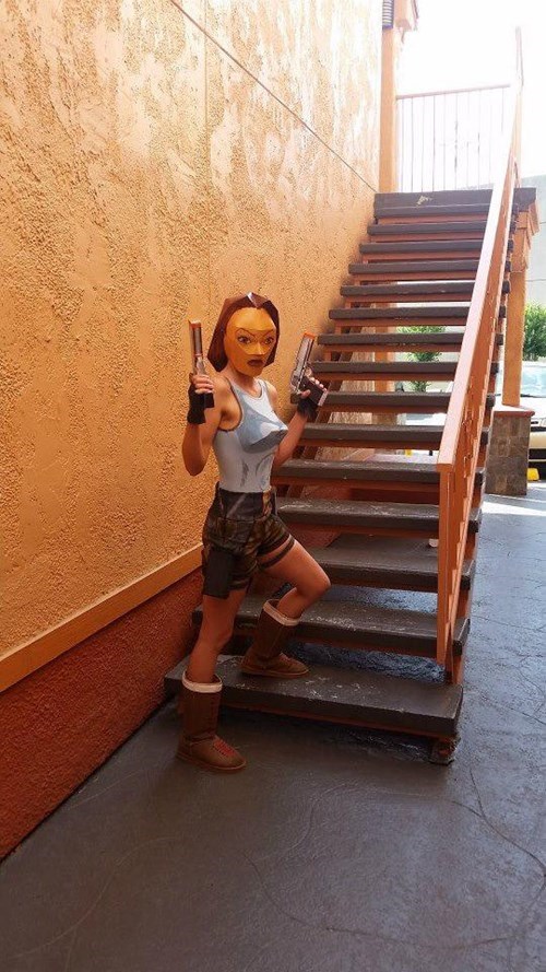 lara croft,cosplay,IRL