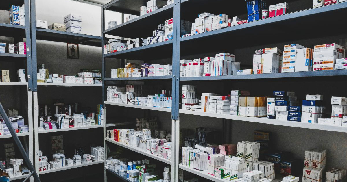 I Miss the Pharmacist Who Used to Shameless Flirt with Me at the Counter